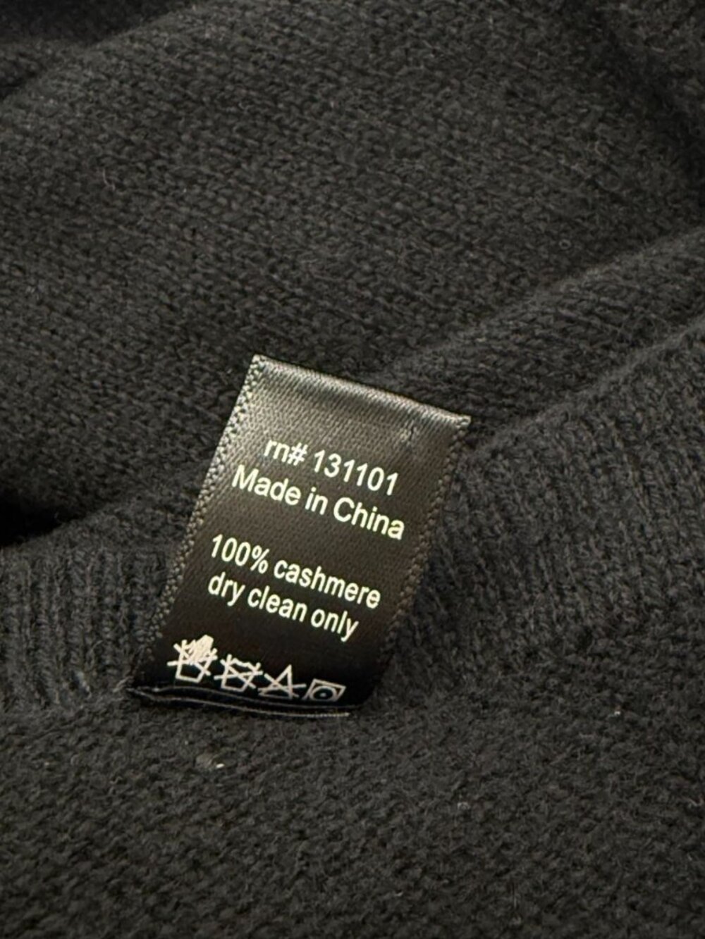 Beryll Women's 100% Cashmere Poncho Sweater Black Oversized Travel EUC One Size - Picture 7 of 8